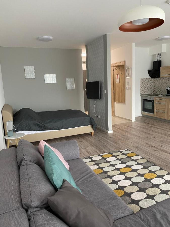 Paskom Apartmanhaz Nyergesujfalu Ngoại thất bức ảnh
