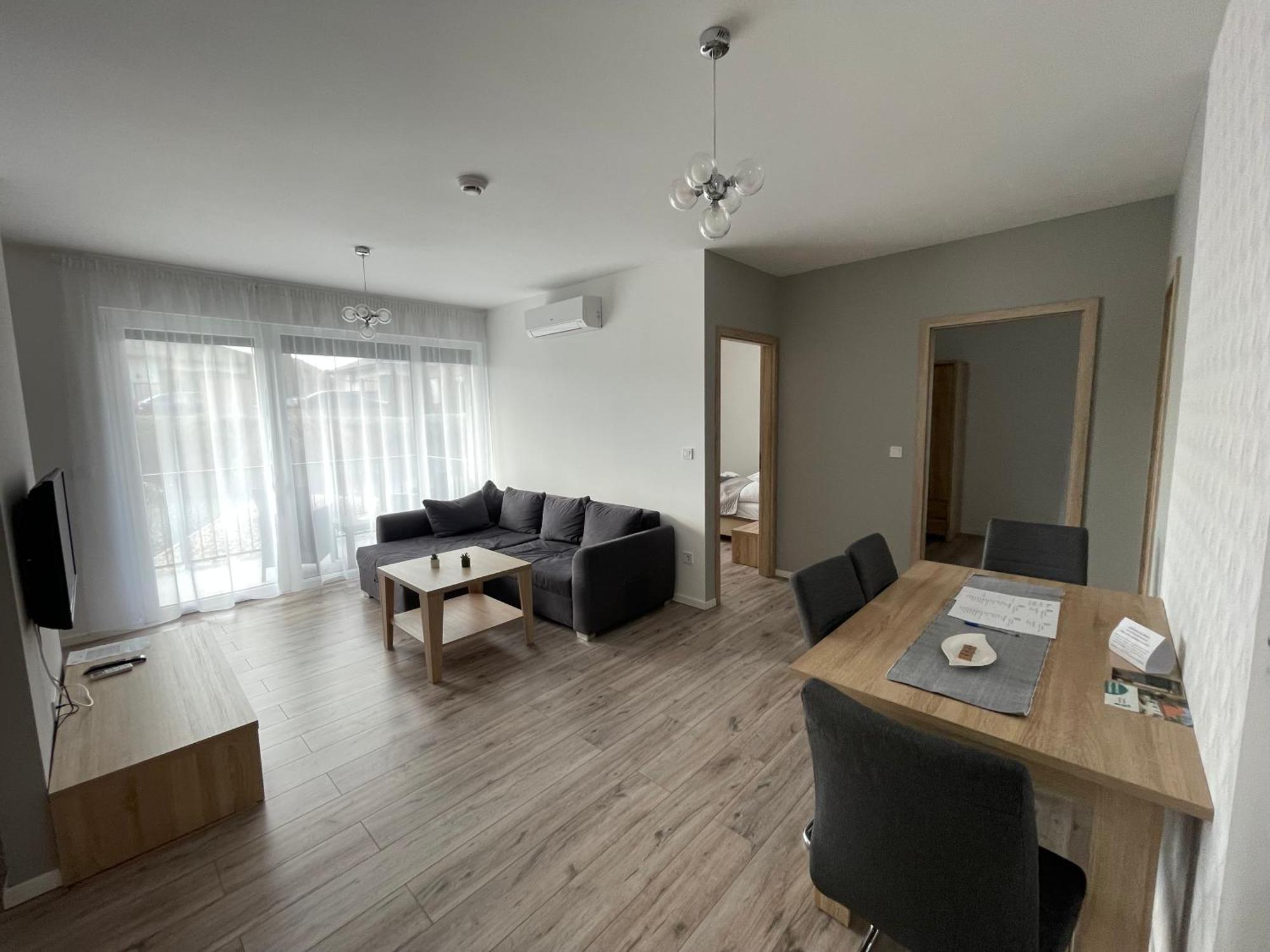 Paskom Apartmanhaz Nyergesujfalu Ngoại thất bức ảnh